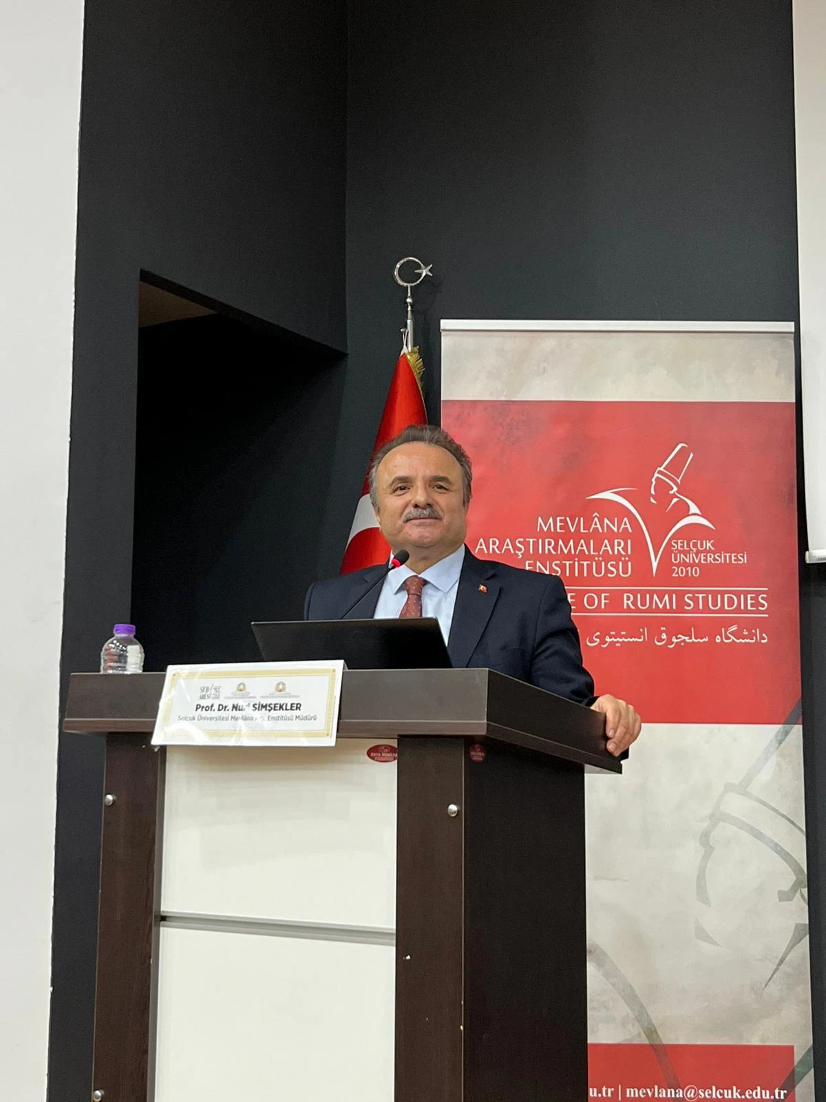 “Gel Ey Aşk!”  Sanatsal Eserinin Tanıtımı ve İlk Gösterimi